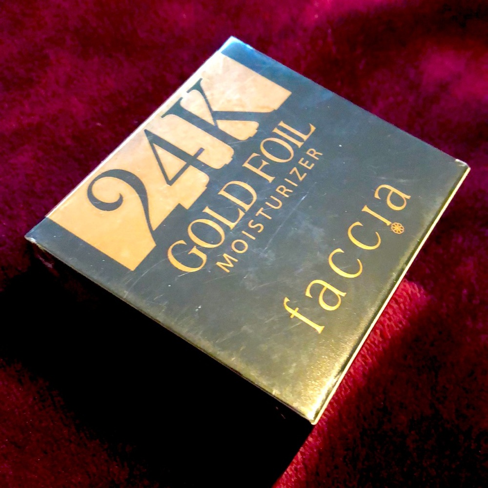 Faccia - 24k Gold Foil Moisturizer